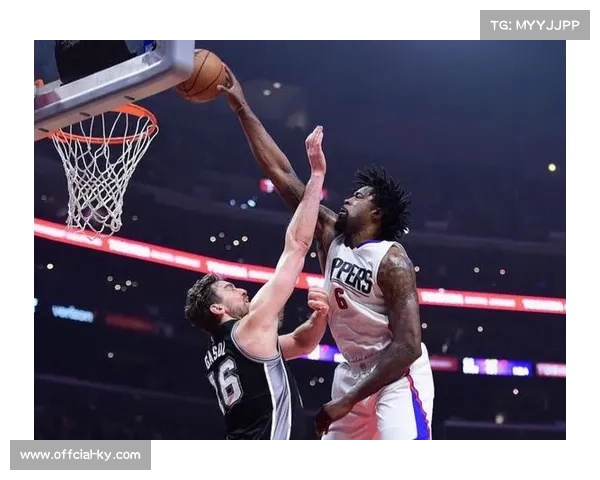 老将小乔丹首发引发热议 鹈鹕阵容调整成焦点话题